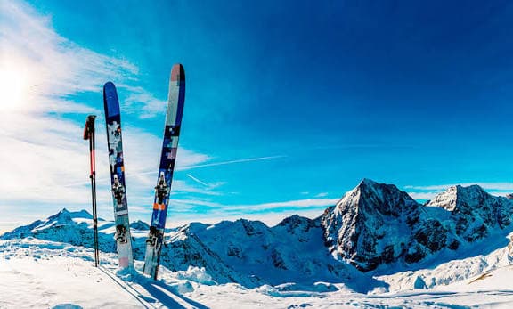 Privada - Ski - Afternoon